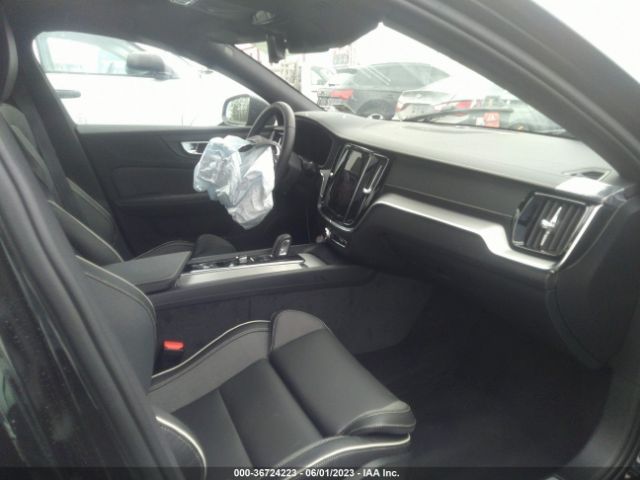 7JRL12FM9NG163035 Volvo S60 R-design