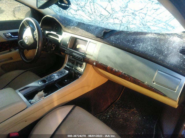2012 JAGUAR XF PORTFOLIO VIN: SAJWA0HB0CLS29232