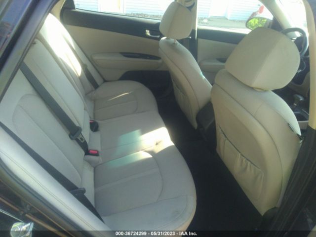 5XXGT4L35GG100056 KIA Optima Lx