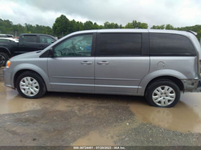 2C4RDGBG2FR624833 Dodge Grand Caravan Se