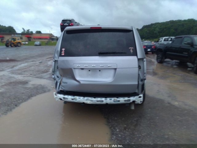 2C4RDGBG2FR624833 Dodge Grand Caravan Se