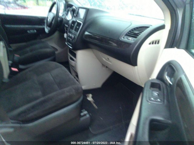 2C4RDGBG2FR624833 Dodge Grand Caravan Se
