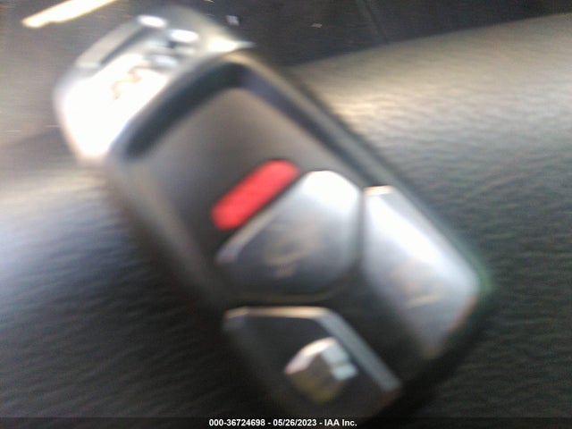 WAUENAF4XHN012367 Audi A4 Premium Plus