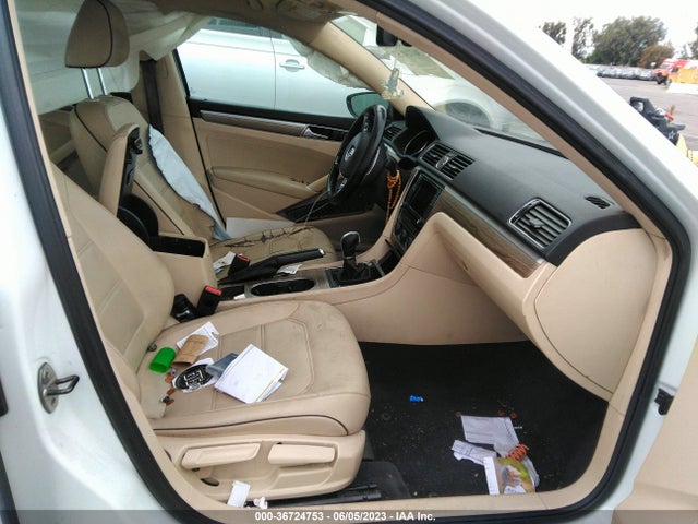 1VWGT7A30HC002202 Volkswagen Passat 1.8t Se W/technology