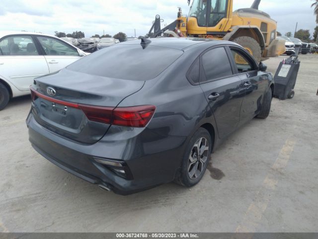 3KPF24AD0ME368169 KIA Forte Lxs