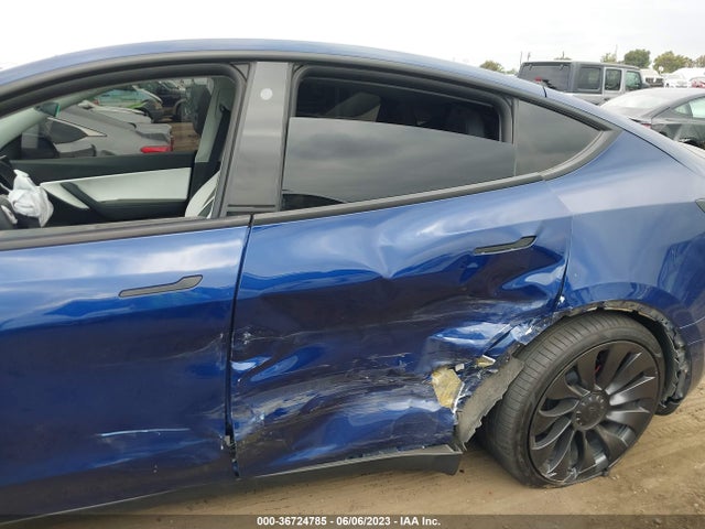 Tesla Model Y Performance 2022 7SAYGDEF6NF408730 Image 8