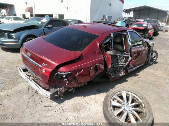 JN1BV7AR6EM693739 Infiniti Q50 Premium
