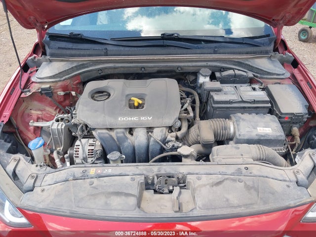 2018 HYUNDAI ELANTRA SEL VIN: 5NPD84LF0JH271288