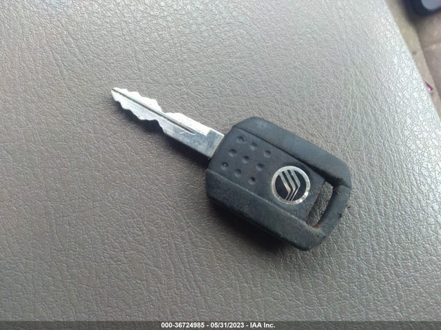 2002 MERCURY MOUNTAINEER VIN: 4M2ZU86EX2UJ32170
