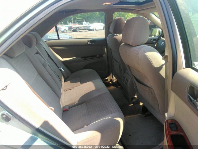 2005 TOYOTA CAMRY XLE VIN: 4T1BE30KX5U626518