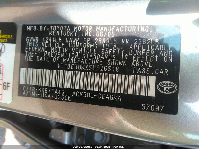 2005 TOYOTA CAMRY XLE VIN: 4T1BE30KX5U626518