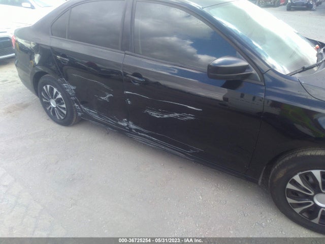 3VW2K7AJ7EM369846 Volkswagen Jetta Sedan S
