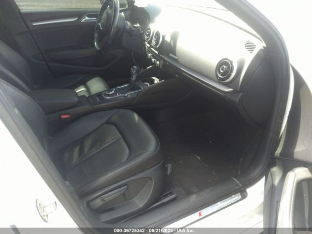 Audi A3 2.0t Premium 2016 WAUB8GFF9G1043985 Image 5