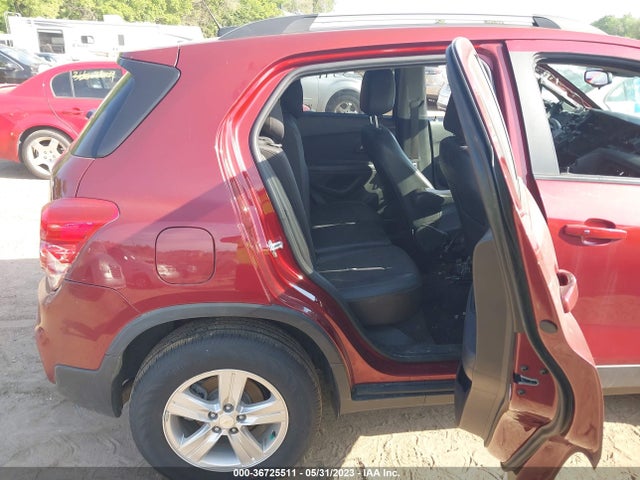 Chevrolet Trax Lt 2022 KL7CJPSM8NB528459 Image 8