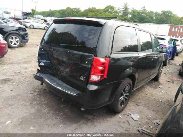 2C4RDGEGXJR196496 Dodge Grand Caravan Gt
