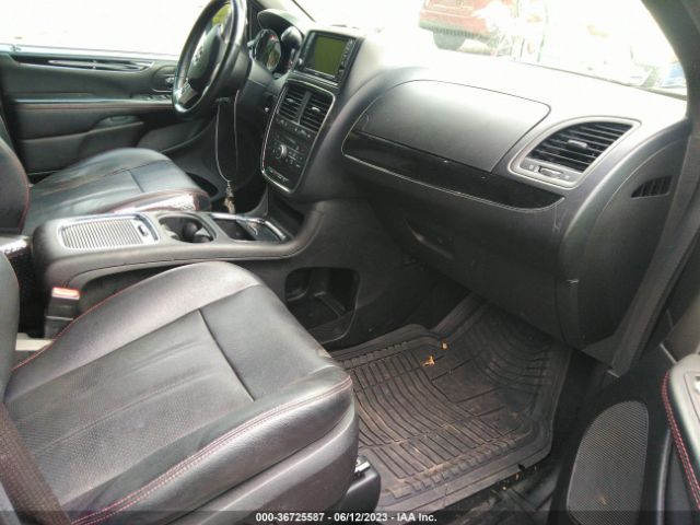 2C4RDGEGXJR196496 Dodge Grand Caravan Gt