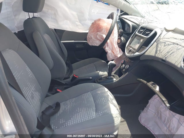 Chevrolet SONIC LS 2017 1G1JB5SH9H4149258 Image 5