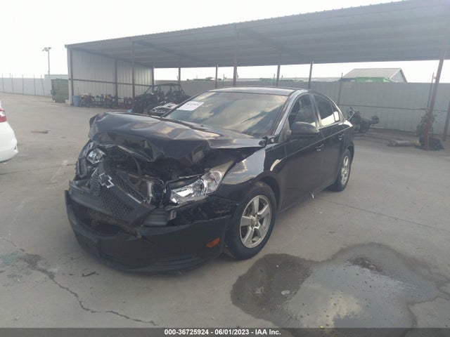 Chevrolet Cruze 1lt 2014 1G1PC5SB2E7346365 Image 2