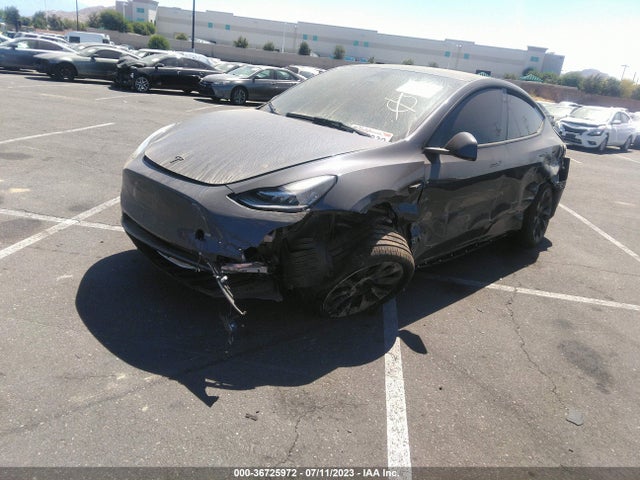 Tesla Model Y Long Range 2023 7SAYGDEE5PA045442 Image 2