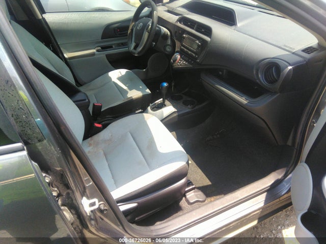 Toyota Prius C One/three/two/four 2014 JTDKDTB34E1072276 Image 5