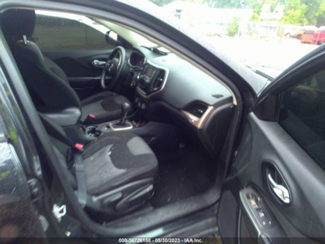 1C4PJLAB6EW144556 Jeep Cherokee Sport