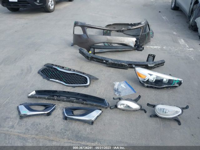 KNALN4D74E5128858 KIA Cadenza Premium