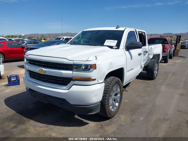 Chevrolet Silverado 1500 Custom 2018 3GCPCPEC1JG341065 Image 2
