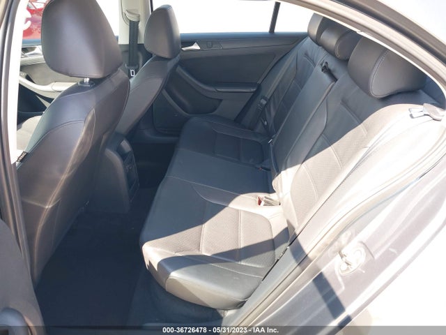 3VWD17AJ6EM403495 Volkswagen Jetta Sedan Se