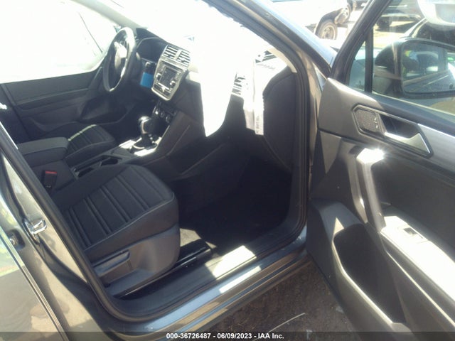 3VVRB7AX5PM072312 Volkswagen TIGUAN S
