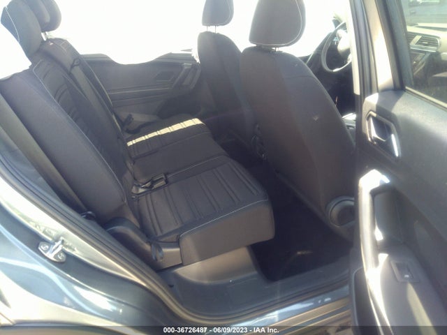 3VVRB7AX5PM072312 Volkswagen TIGUAN S