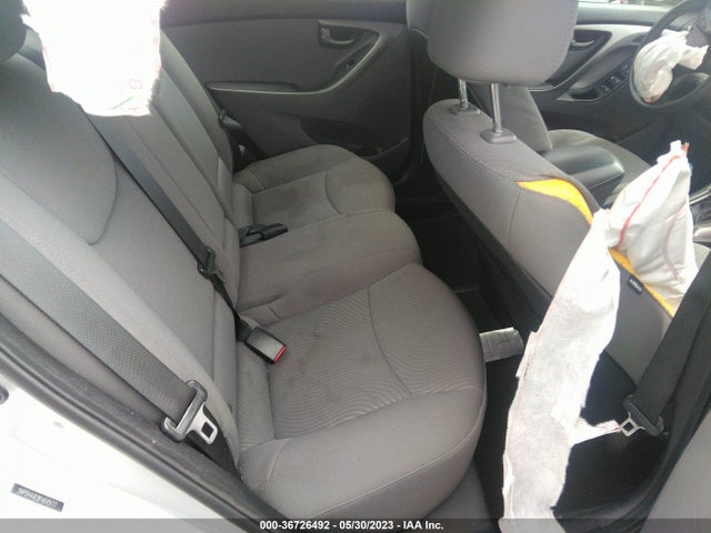 2015 HYUNDAI ELANTRA SE VIN: 5NPDH4AE8FH645177