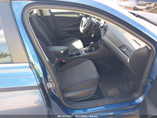 3VWC57BU7KM137599 Volkswagen Jetta S/se/r-line