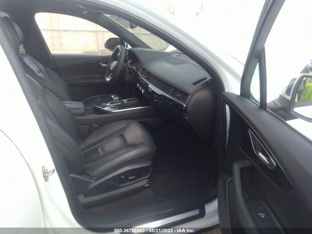 WA1LAAF70HD006285 Audi Q7 Premium Plus