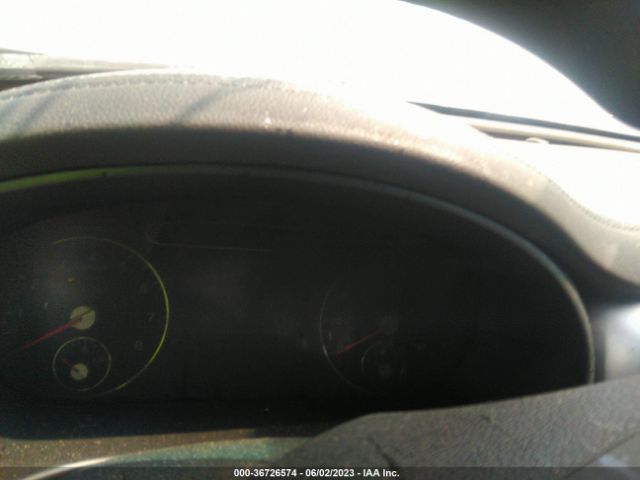 5XYPG4A38GG146094 KIA SORENTO LX