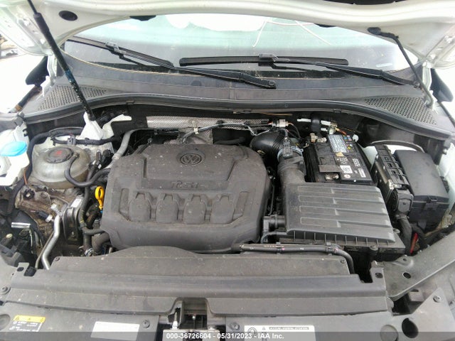 3VV3B7AX6JM210713 Volkswagen Tiguan Sel/se