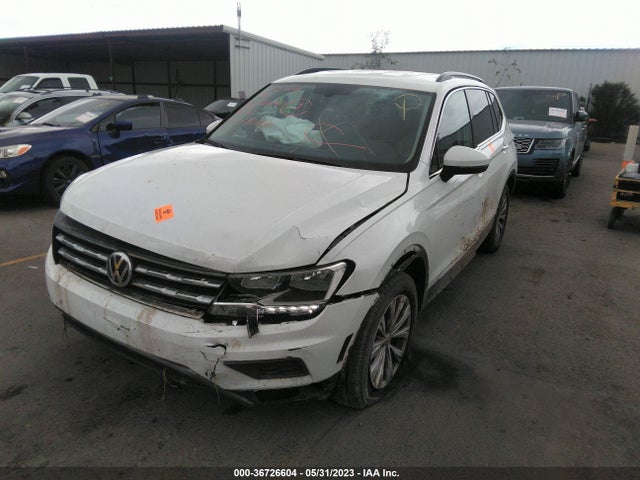 3VV3B7AX6JM210713 Volkswagen Tiguan Sel/se
