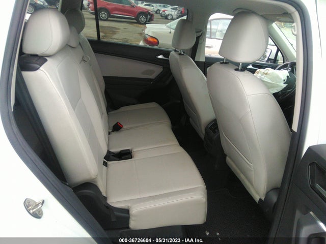 3VV3B7AX6JM210713 Volkswagen Tiguan Sel/se
