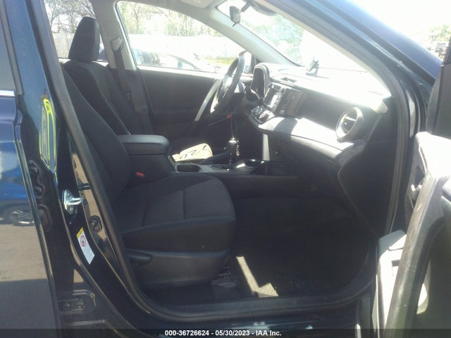Toyota RAV4 LE 2017 JTMBFREV6HJ707917 Image 6