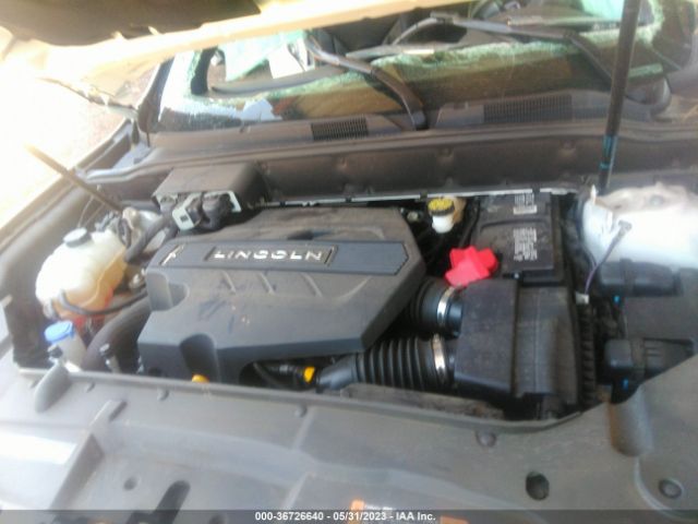 2LMPJ6KP2KBL31088 Lincoln Nautilus Select