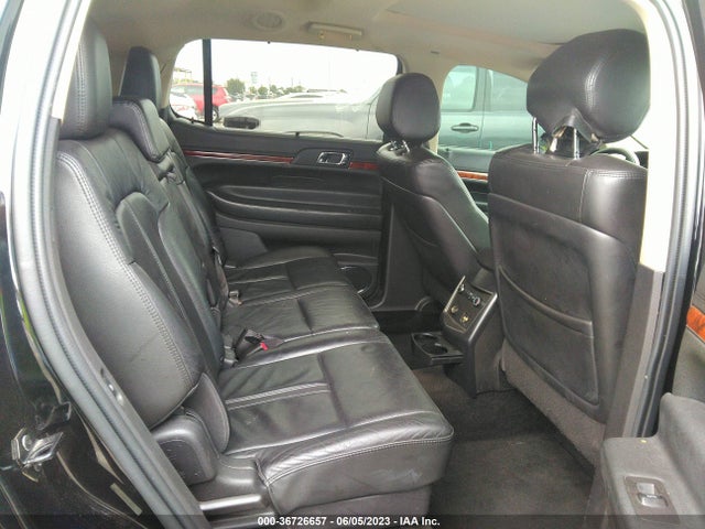 2016 Lincoln MKT, VIN: 2LMHJ5FK9GBL01767