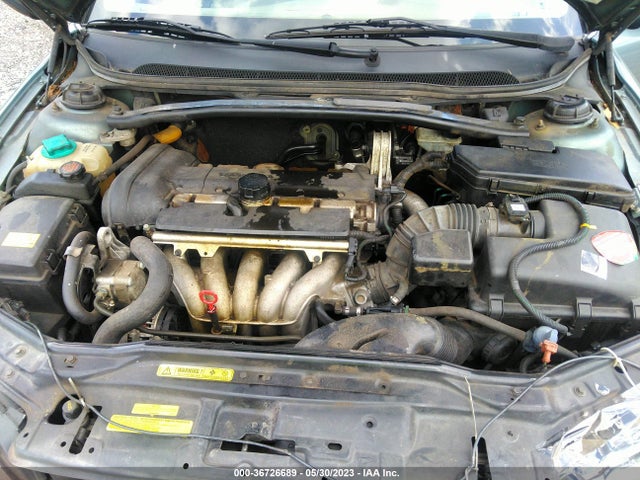 2004 VOLVO V70 VIN: YV1SW61T642384504