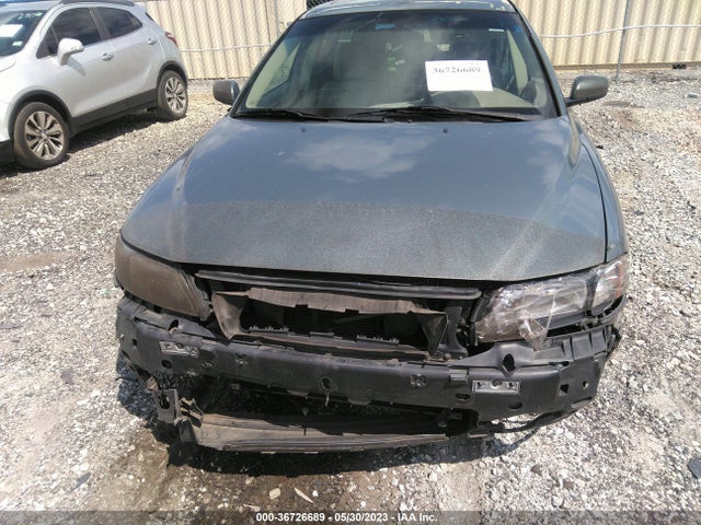 2004 VOLVO V70 VIN: YV1SW61T642384504