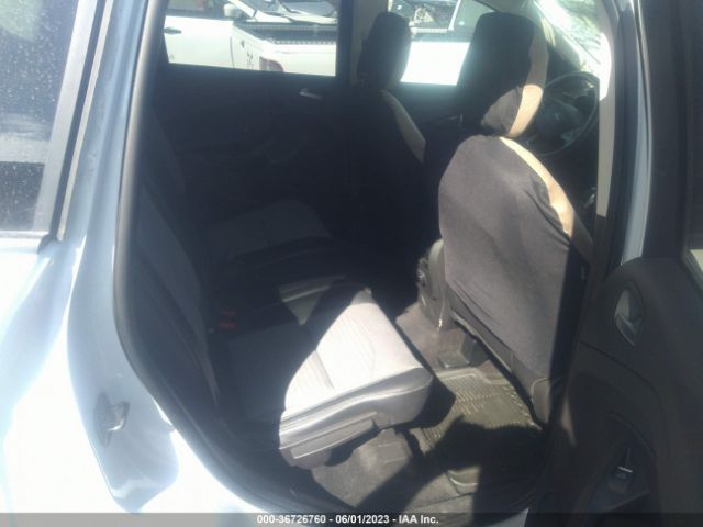 1FMCU9GD3KUB06805 Ford ESCAPE SE
