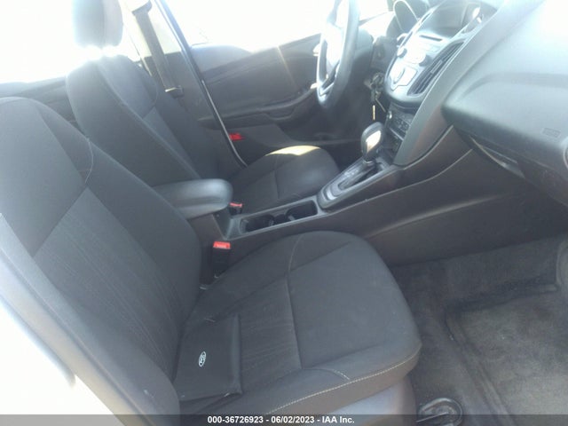 2017 FORD FOCUS SE VIN: 1FADP3F28HL296490