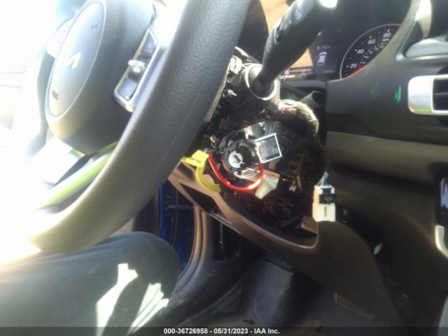 KNDEPCAA1N7237105 KIA Seltos Lx