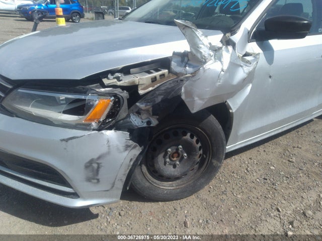 3VW1K7AJ0FM408502 Volkswagen Jetta Sedan 2.0l S W/technology
