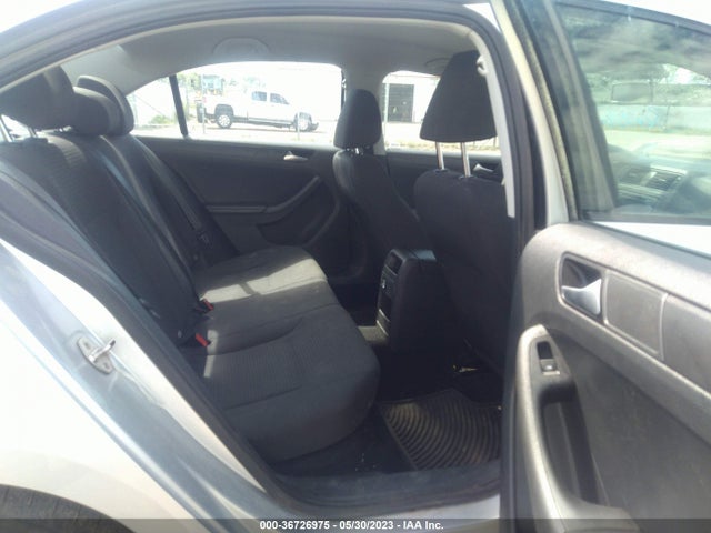3VW1K7AJ0FM408502 Volkswagen Jetta Sedan 2.0l S W/technology