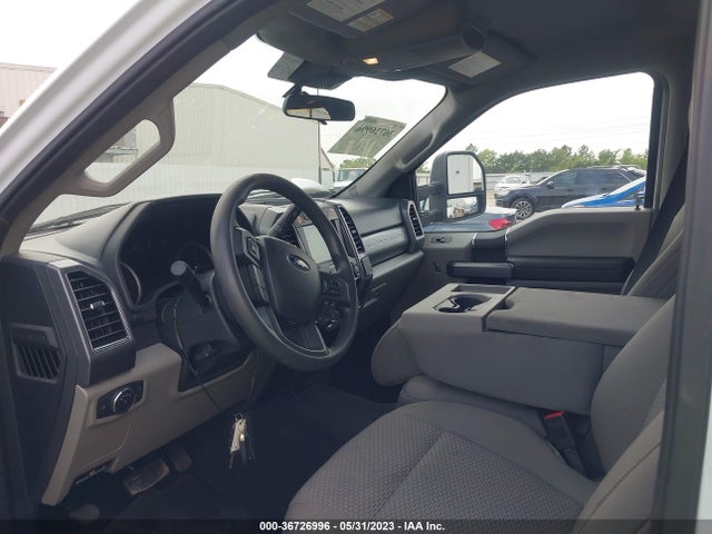 2022 Ford F-350, VIN: 1FT8W3BT3NEG42913
