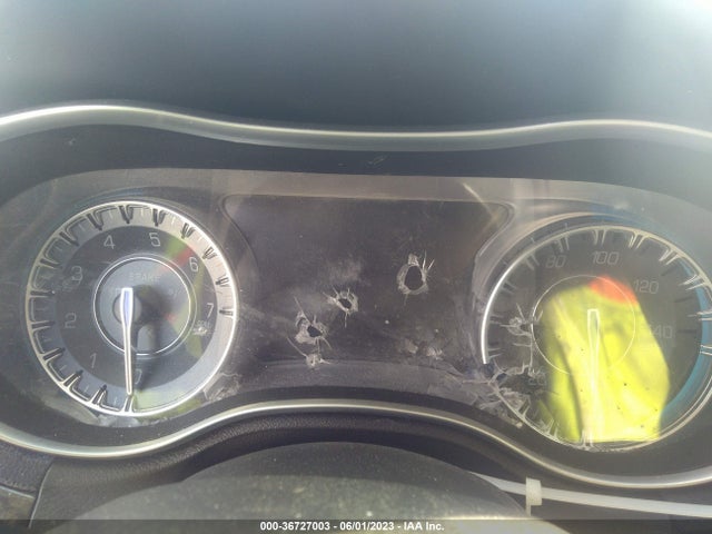 2C3CCAEG0FH881839 Chrysler 300 300c