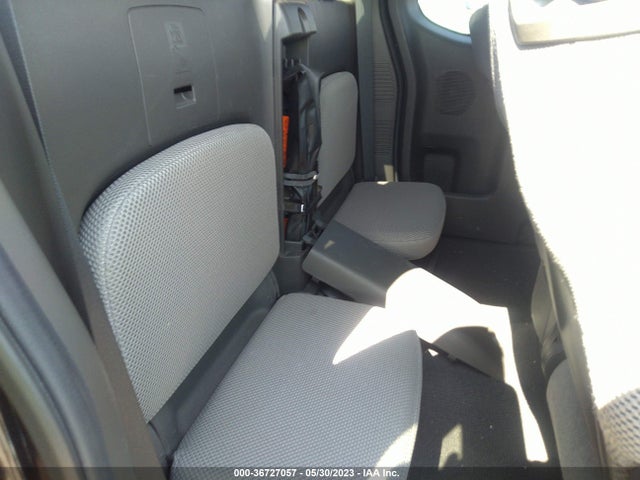 2010 SUZUKI EQUATOR VIN: 5Z62D0CT1AC422122